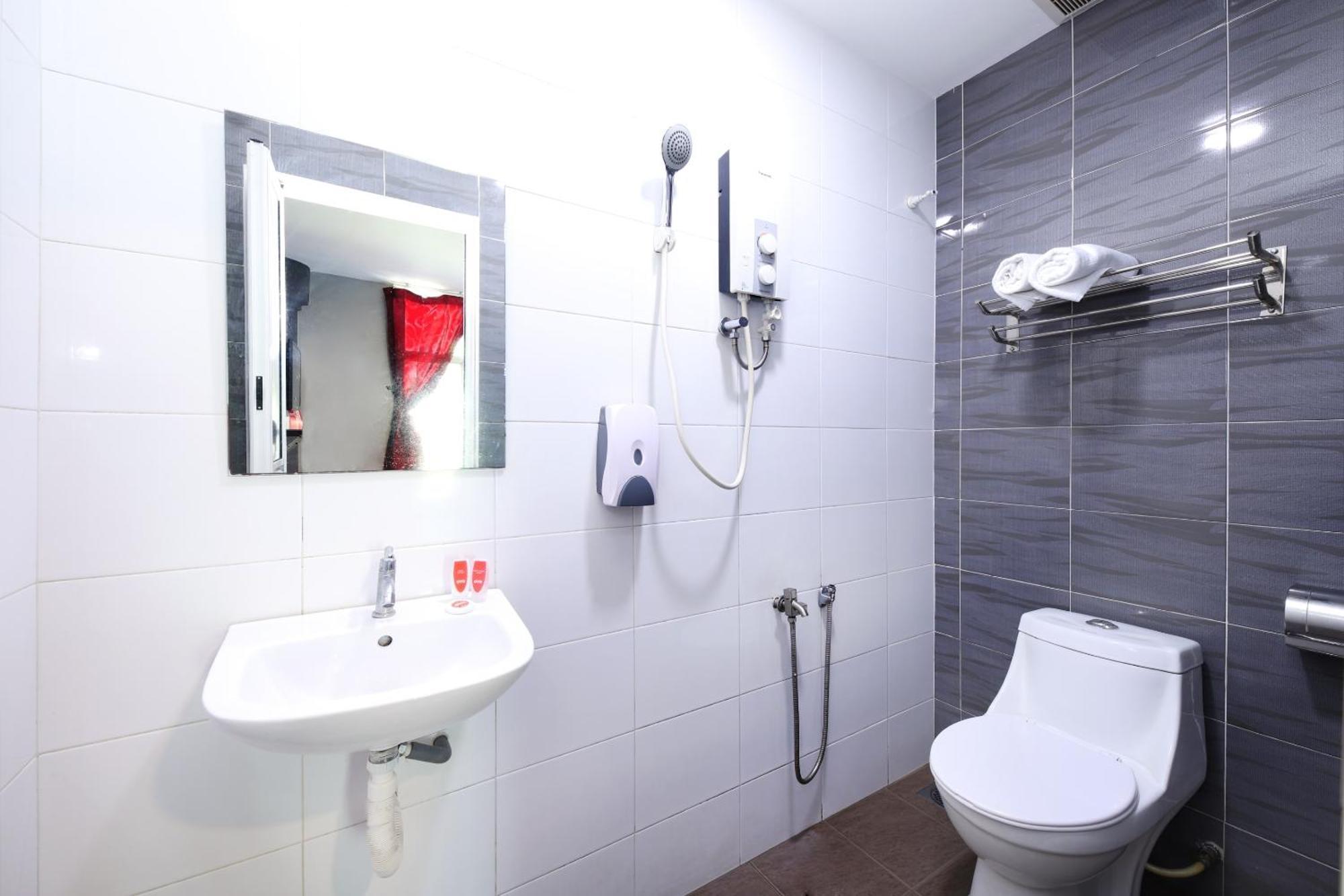 Super Oyo 1184 Ho Hotel Malacca Eksteriør bilde