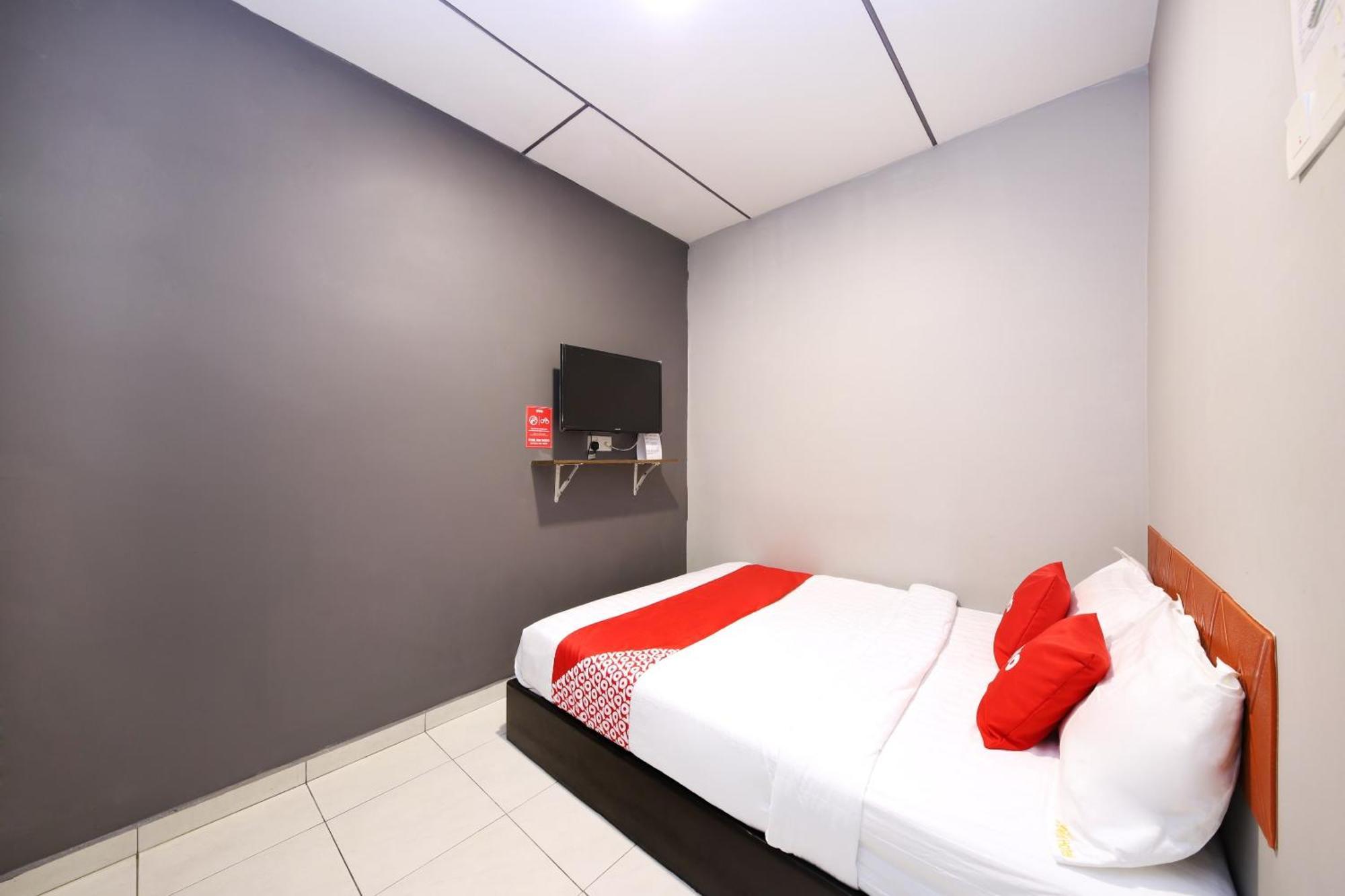 Super Oyo 1184 Ho Hotel Malacca Eksteriør bilde